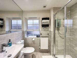 Photo 7- click for photo gallery